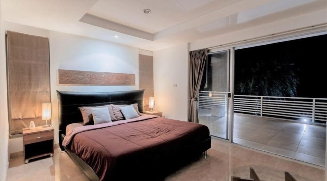 Palm Hills Golf Club &amp; Residence