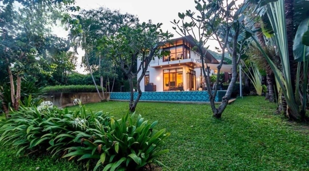 Palm Hills Golf Club &amp; Residence