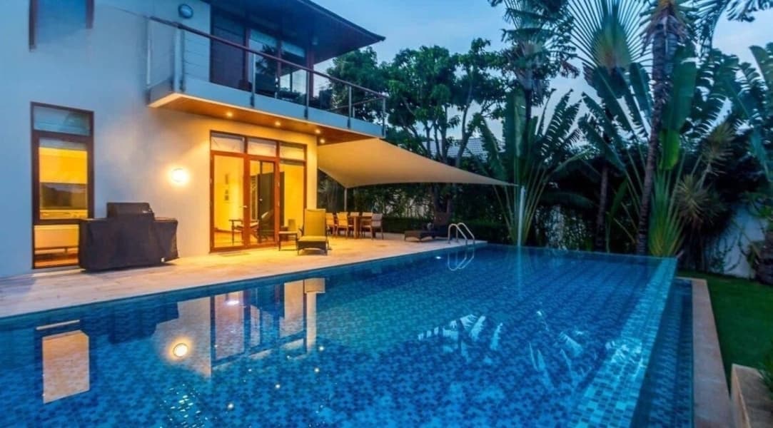 Palm Hills Golf Club &amp; Residence