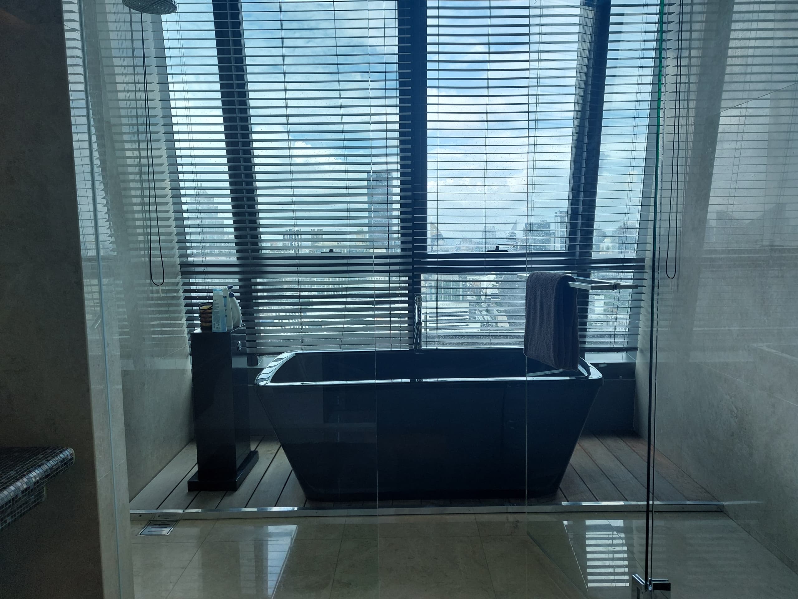 Hyde Sukhumvit 13 (Penthouse)