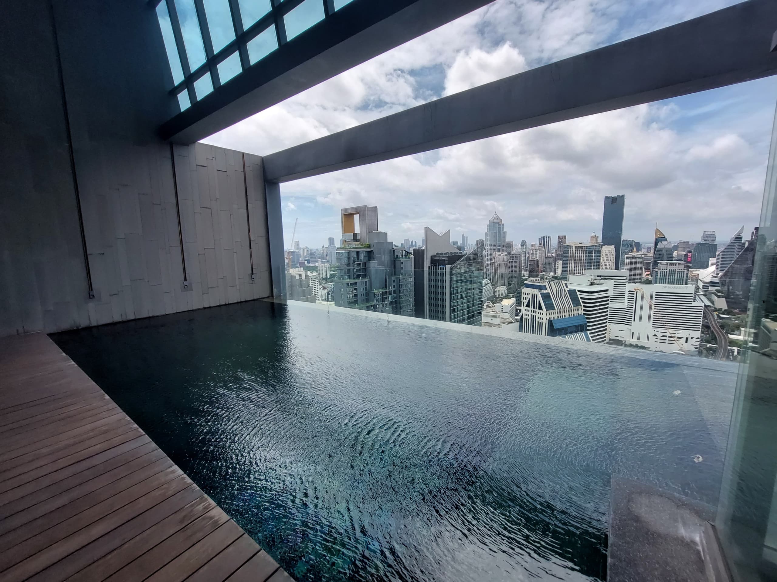 Hyde Sukhumvit 13 (Penthouse)