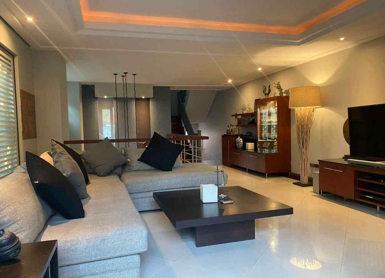 Villa 49 Housing (4-Storey Townhouse)