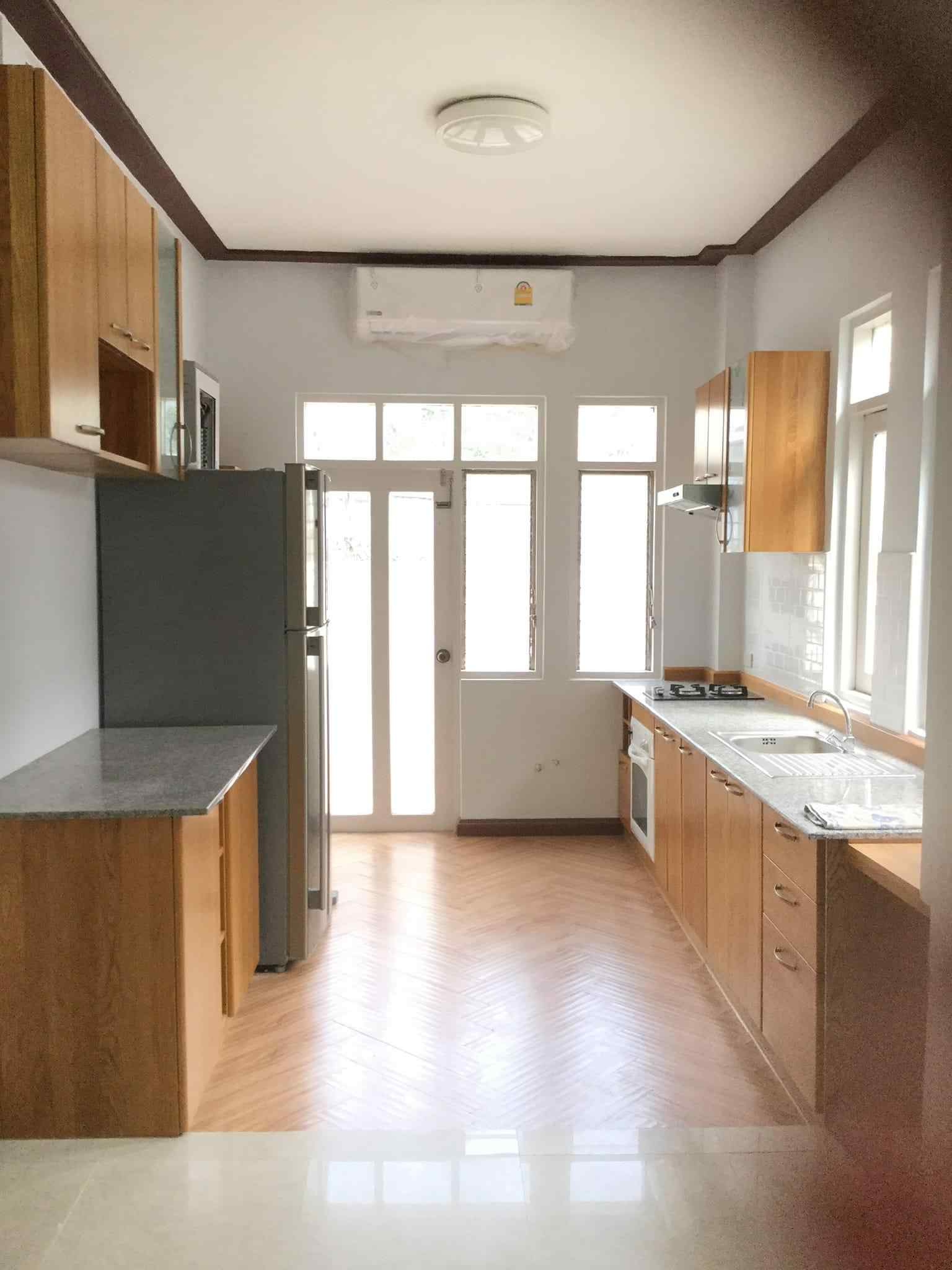 Villa 49 Housing (4-Storey Townhouse)