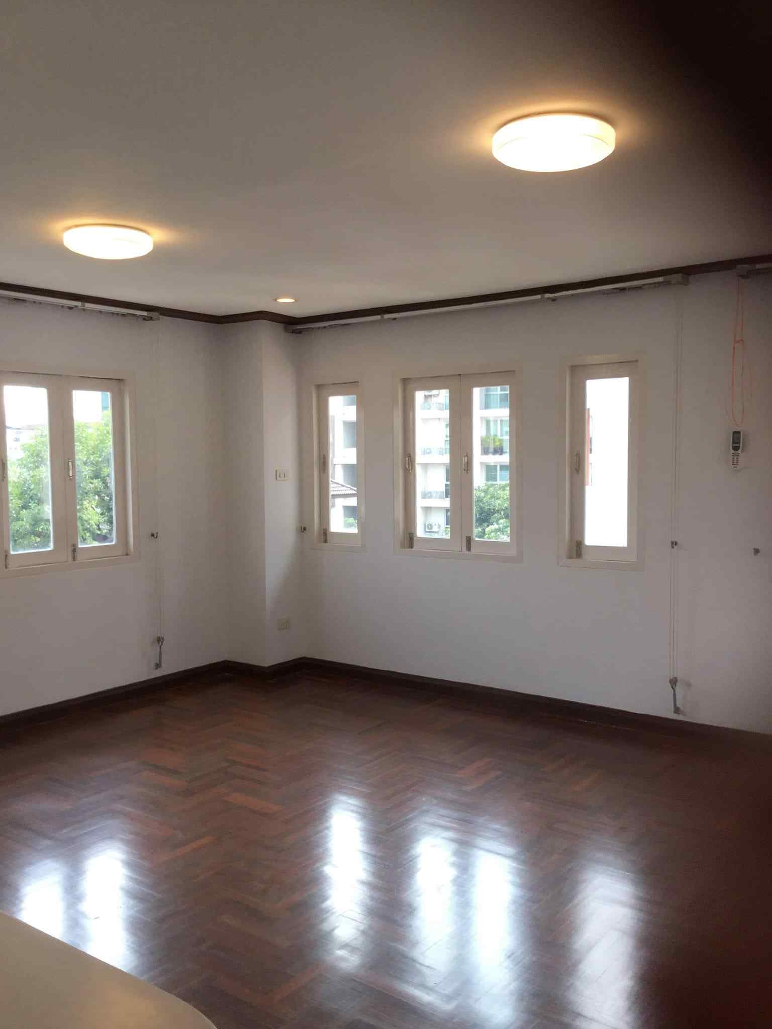 Villa 49 Housing (4-Storey Townhouse)