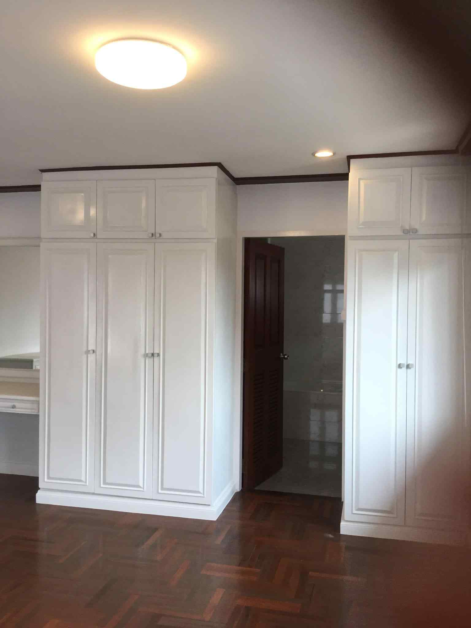 Villa 49 Housing (4-Storey Townhouse)