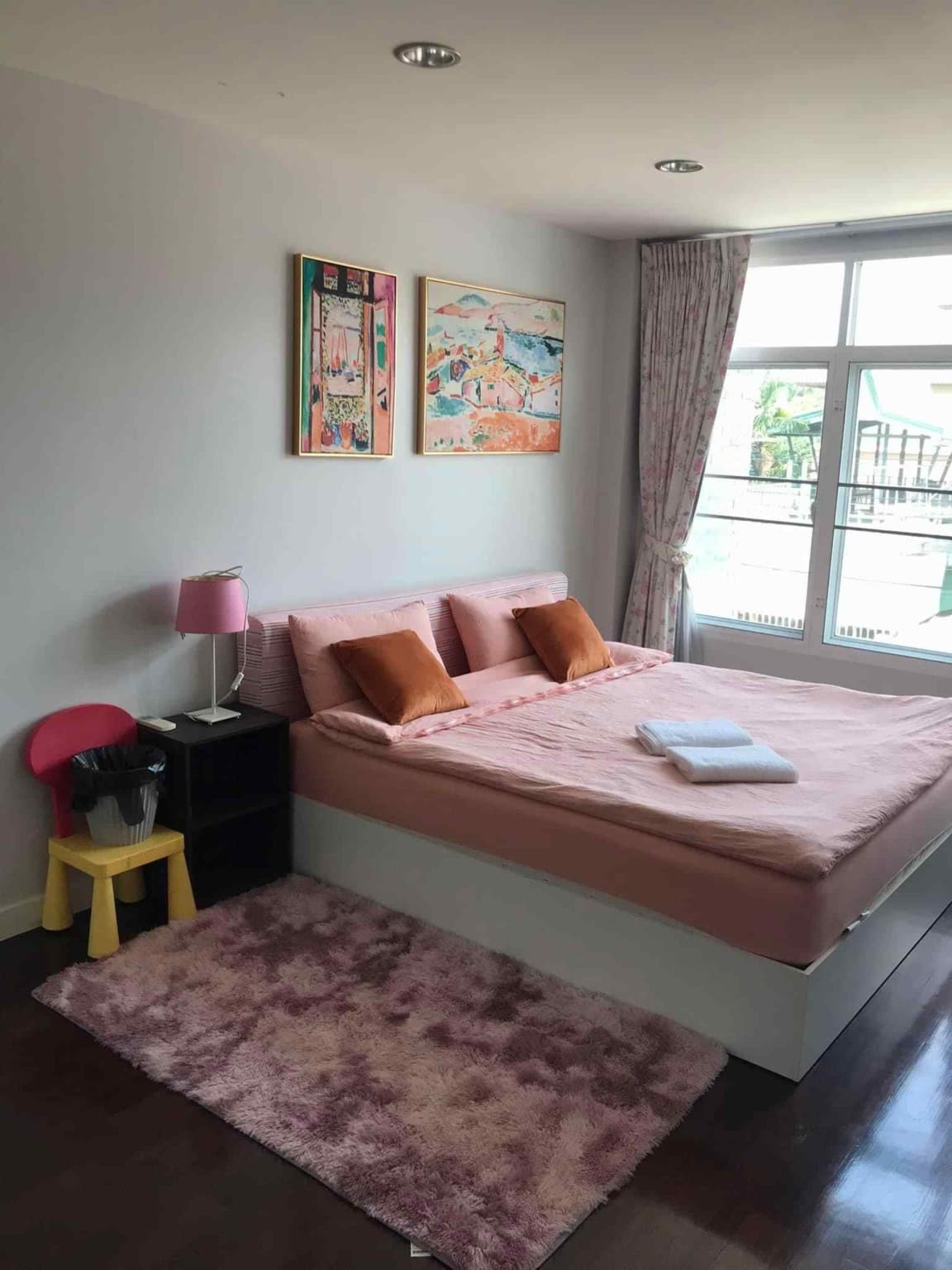 Thararom Village Pool Villa (Ramkhamhaeng)