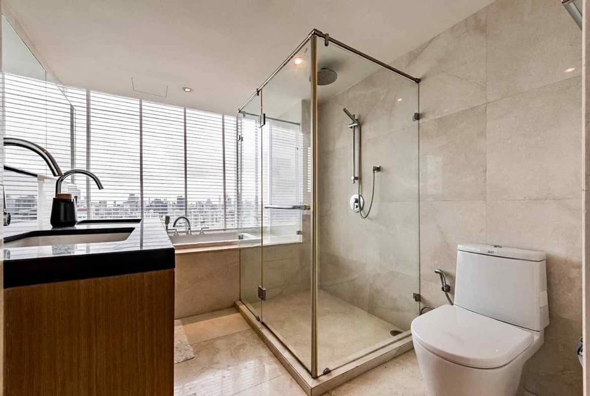 Eight Thonglor Residences