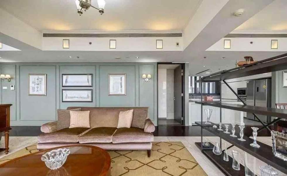 The Met Condominium Penthouse