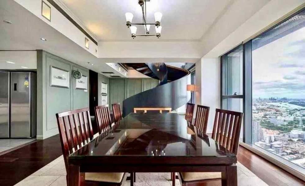 The Met Condominium Penthouse