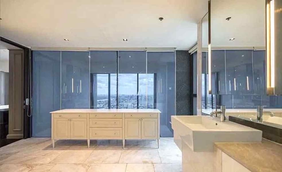 The Met Condominium Penthouse