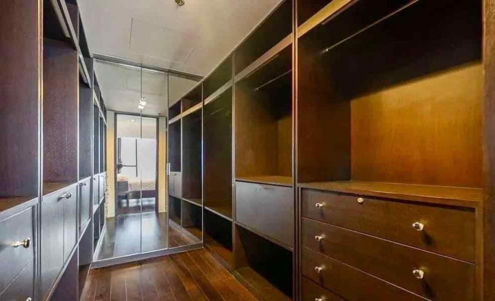 The Met Condominium Penthouse