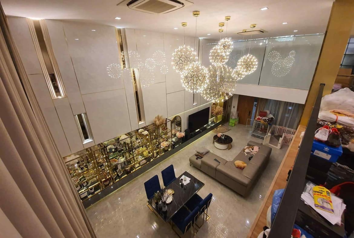 Glam Glamorous Living Townhome (Chokchai 4)