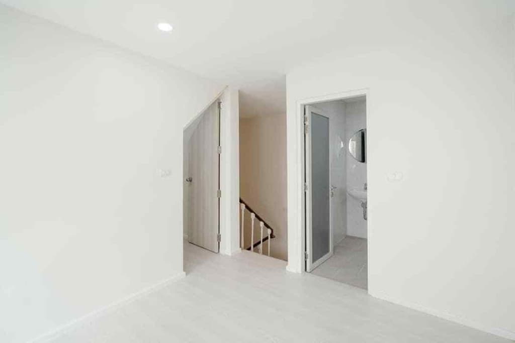 Sukhumvit 15 Townhome