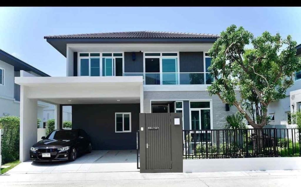 Mantana 2 Bangna KM.7 House