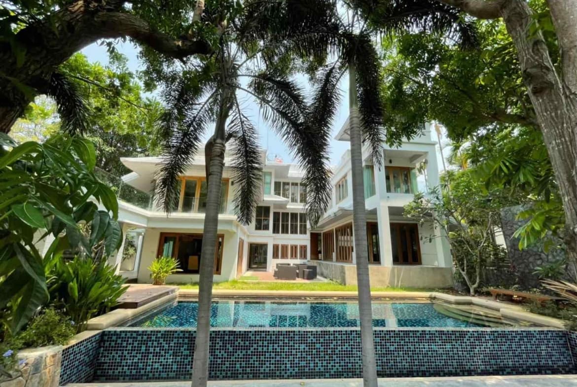 Pattaya Beachfront House