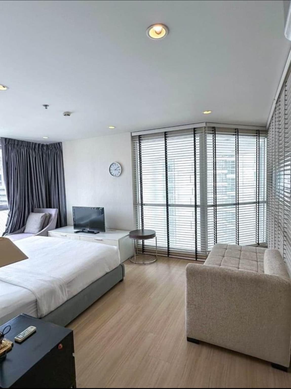 The Rajdamri Serviced Residence