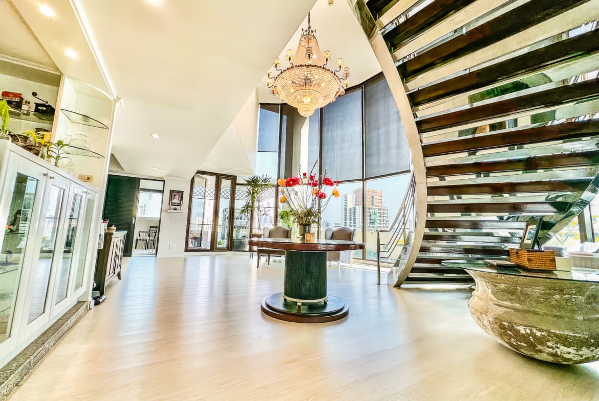 Supalai Place Condominium Sukhumvit 39