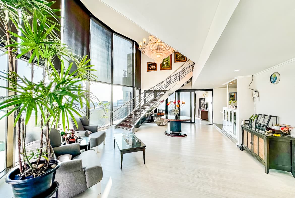 Supalai Place Condominium Sukhumvit 39