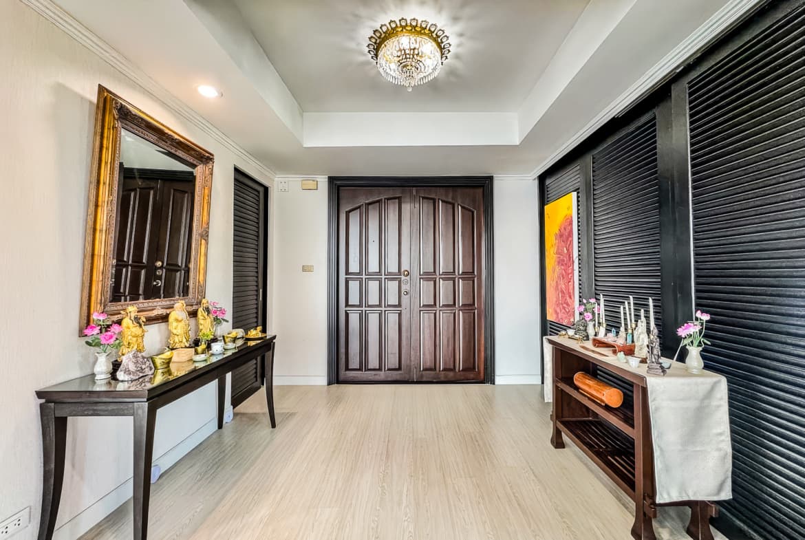 Supalai Place Condominium Sukhumvit 39