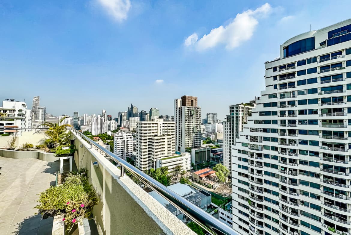 Supalai Place Condominium Sukhumvit 39