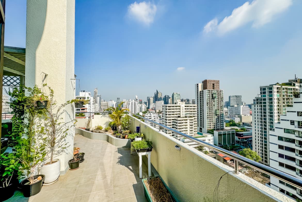 Supalai Place Condominium Sukhumvit 39