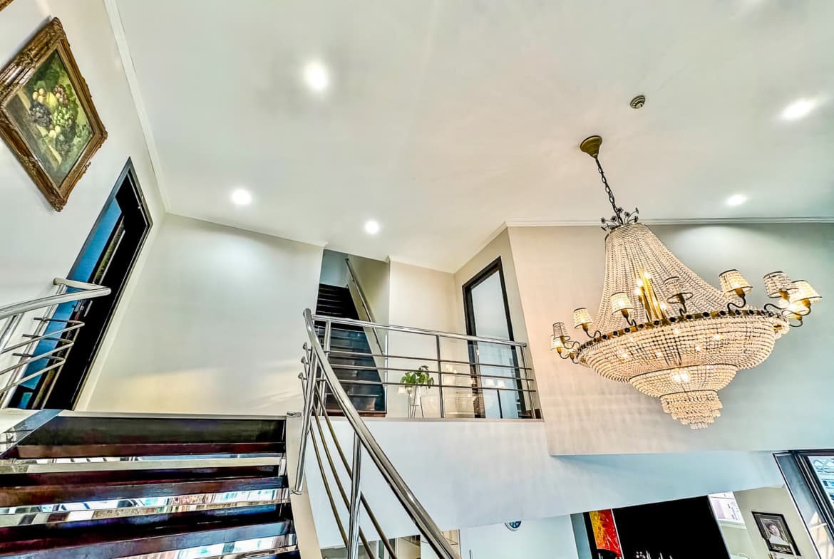 Supalai Place Condominium Sukhumvit 39