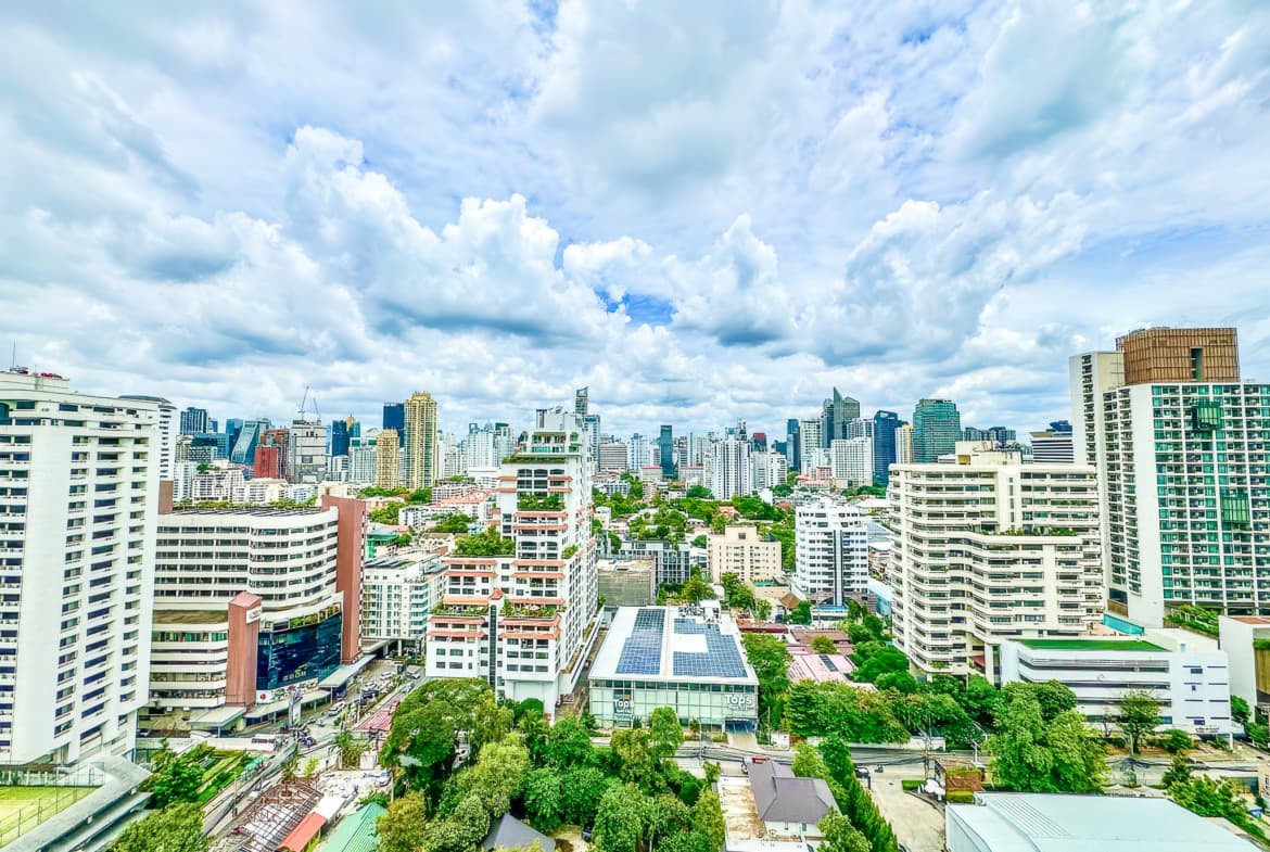 Supalai Place Condominium Sukhumvit 39
