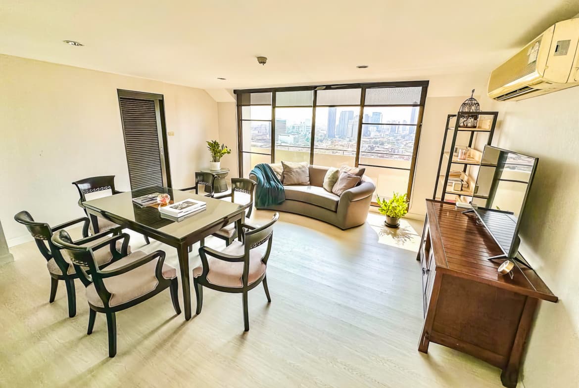 Supalai Place Condominium Sukhumvit 39