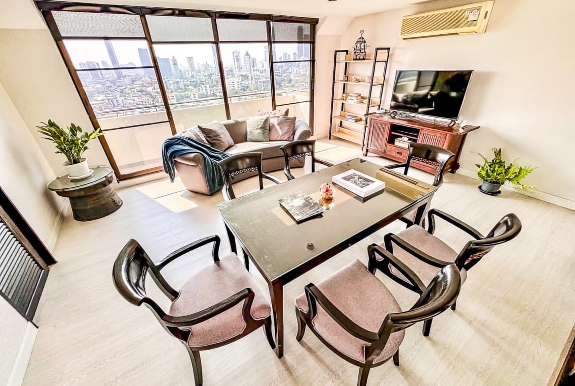 Supalai Place Condominium Sukhumvit 39