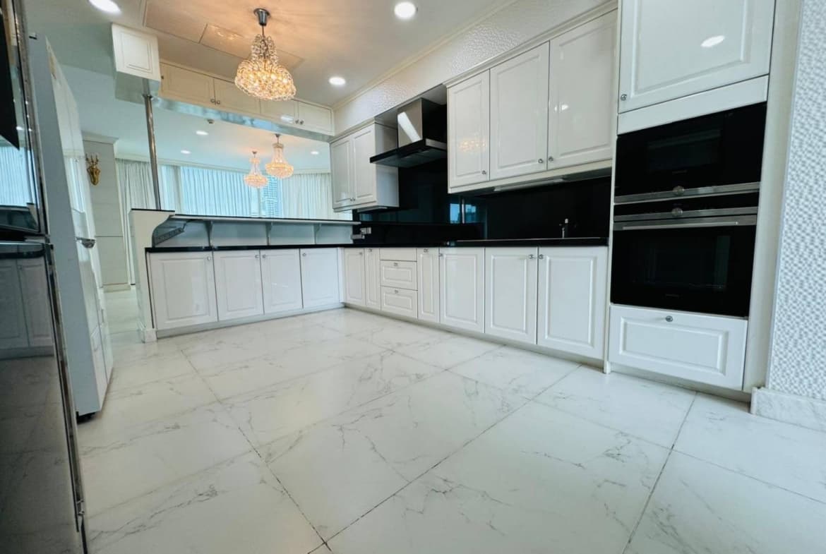 Royce Private Residences
