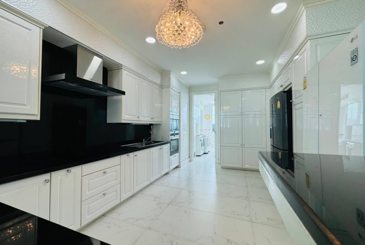 Royce Private Residences