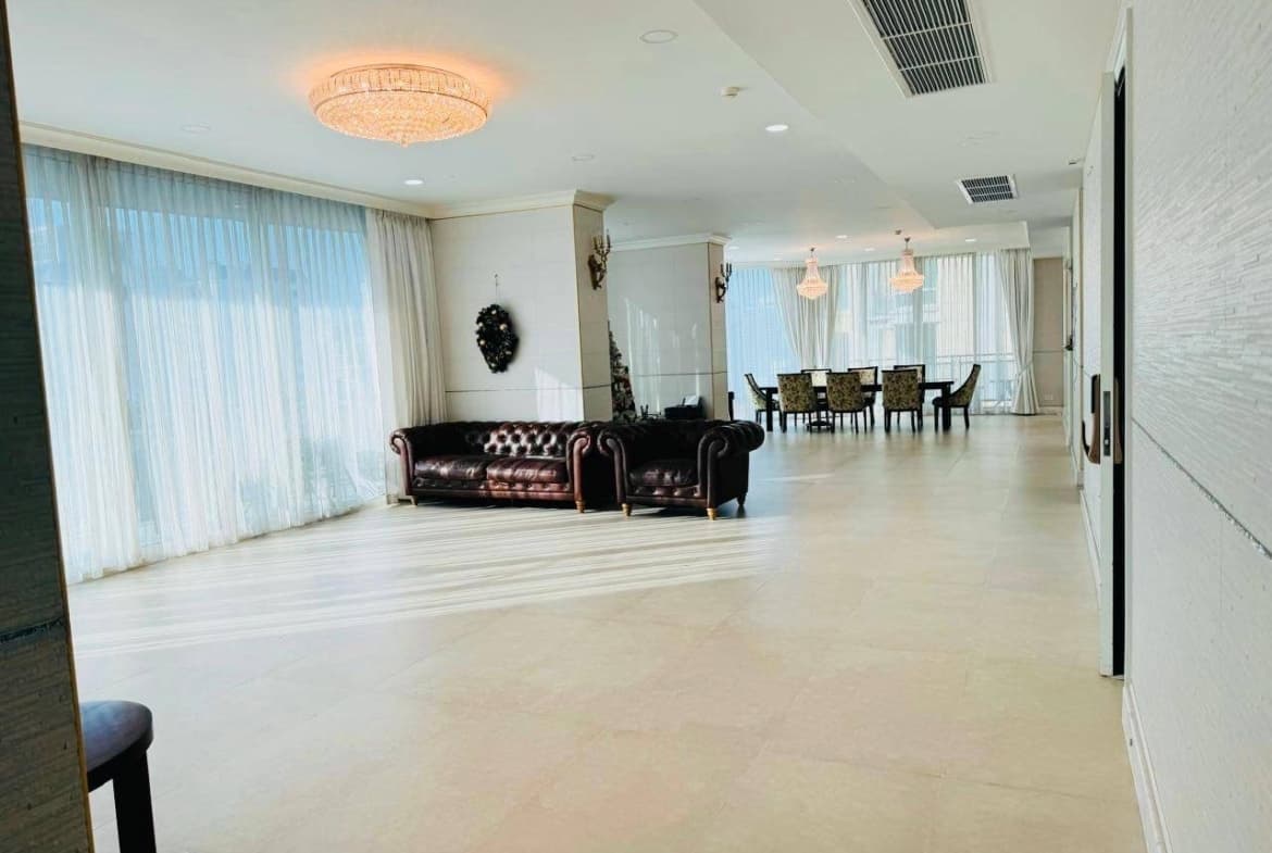 Royce Private Residences