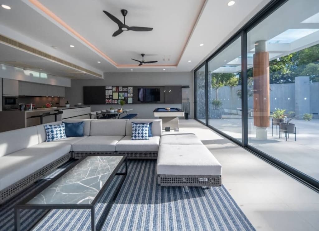 Luxurious 2-Storey Pool Villa (Bang Sare, Sattahip)