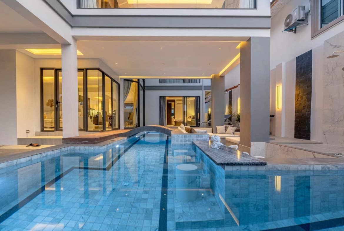 Modern Pool Villa (Pattaya)