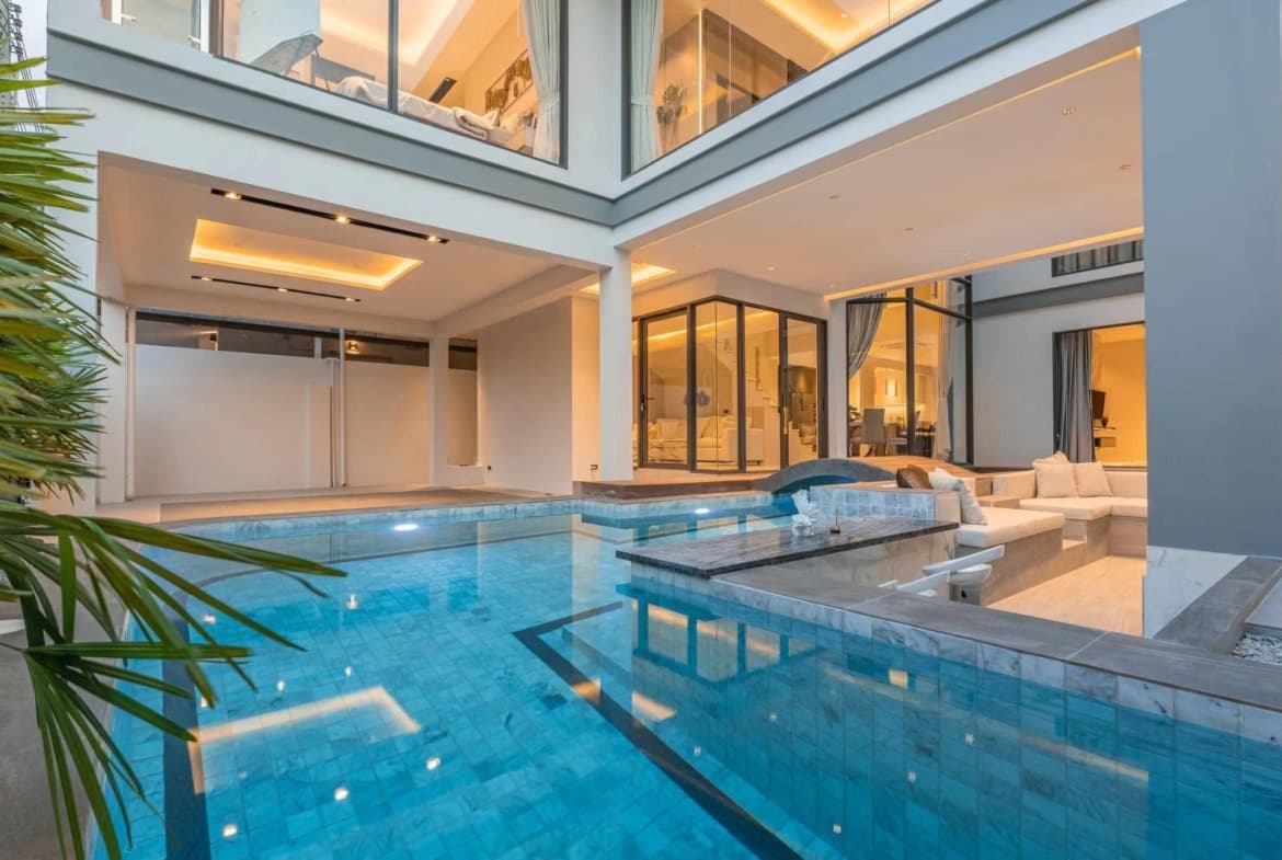 Modern Pool Villa (Pattaya)