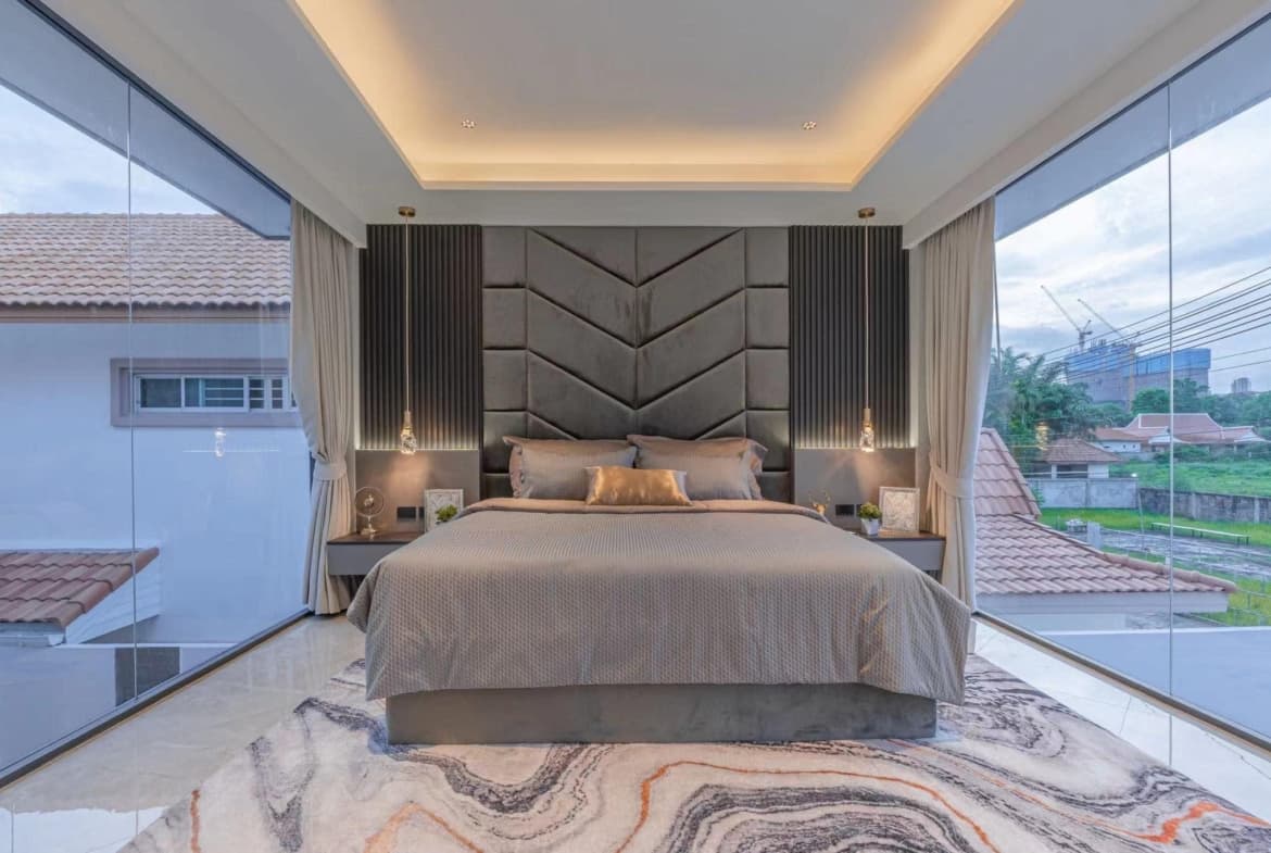 Modern Pool Villa (Pattaya)