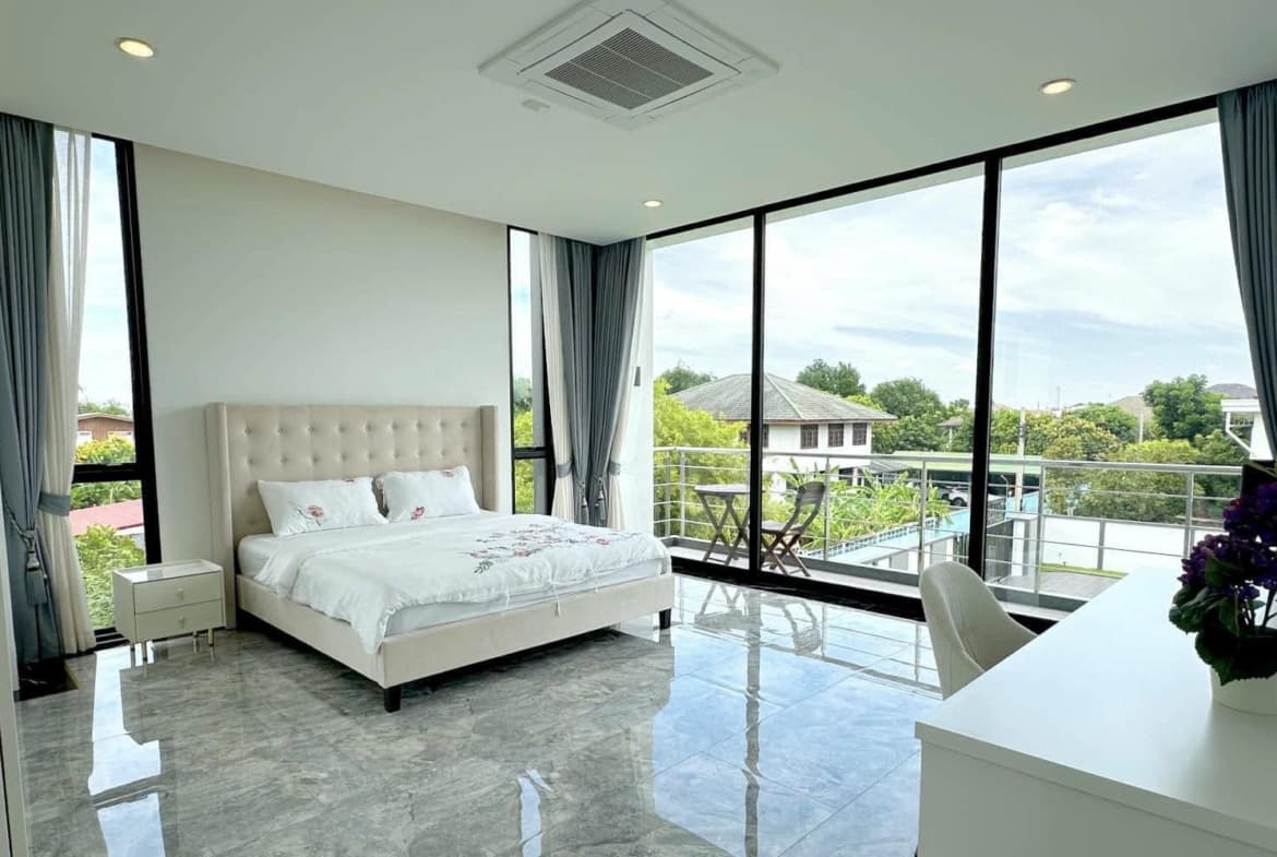 3.5-Storey Single House, Don Mueang
