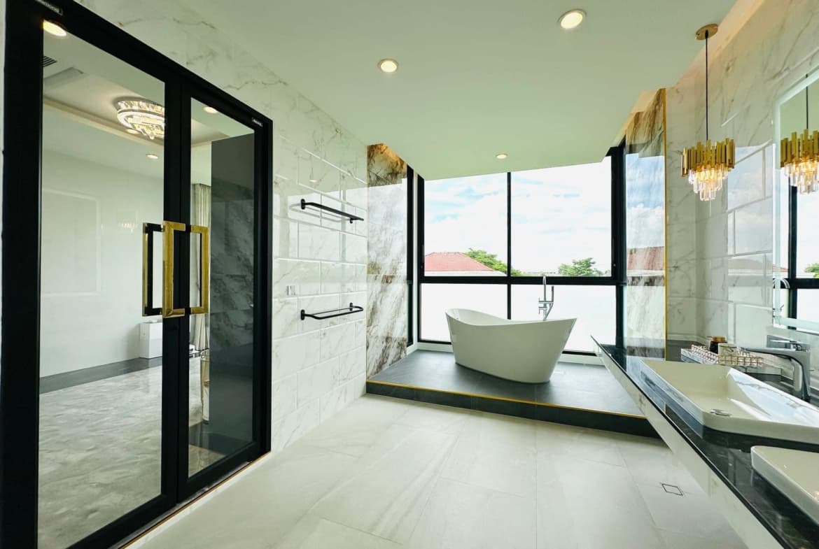 3.5-Storey Single House, Don Mueang