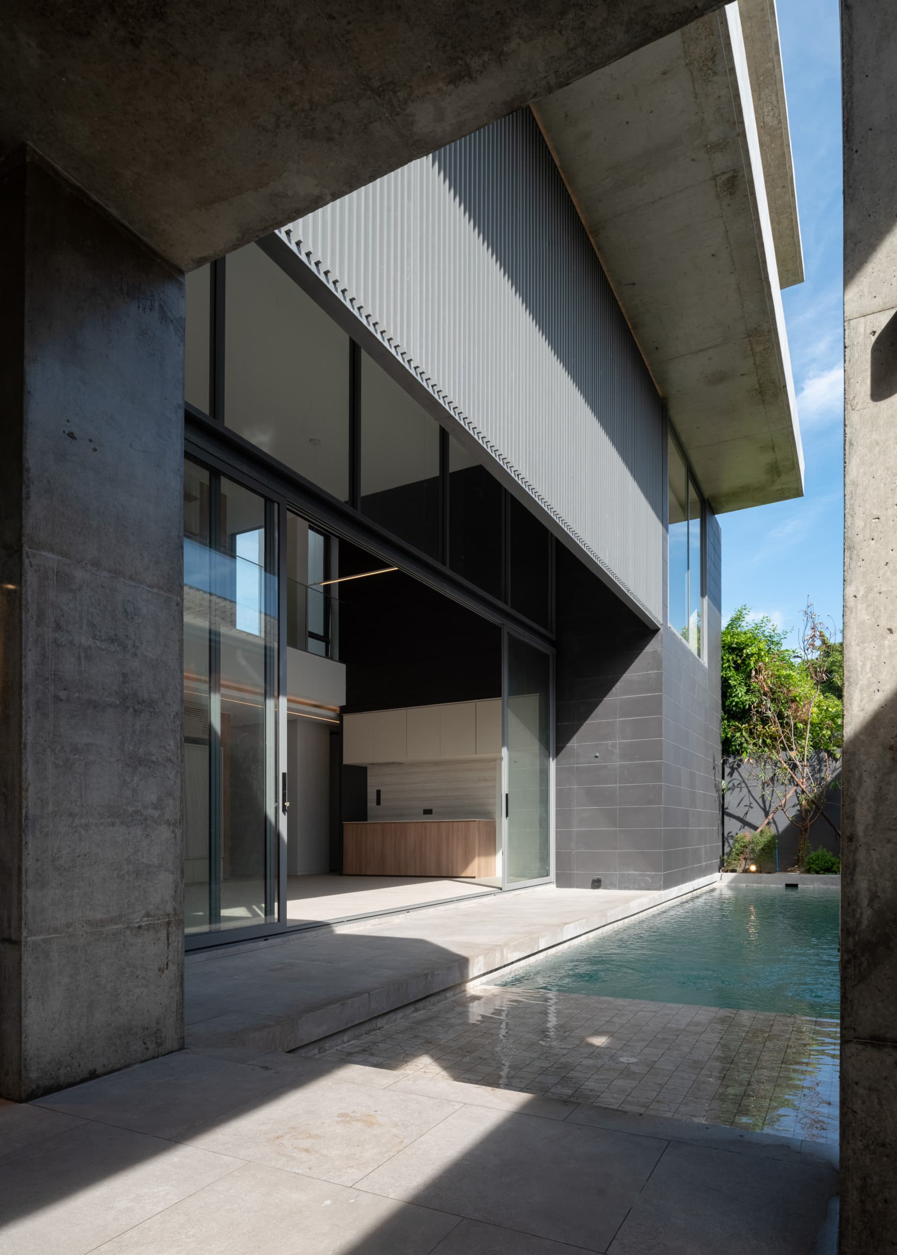 3-Storey Single-Detached House (Pridi Banomyong 26)