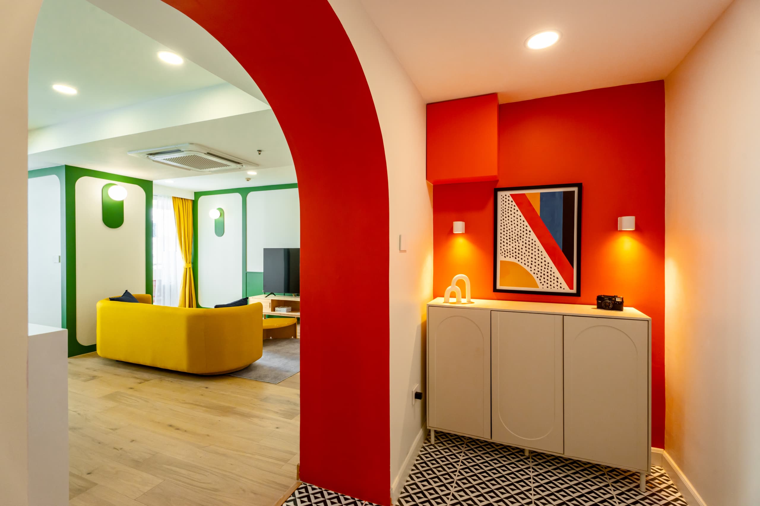 High-Floor Condo in Thonglor (Bauhaus Style)