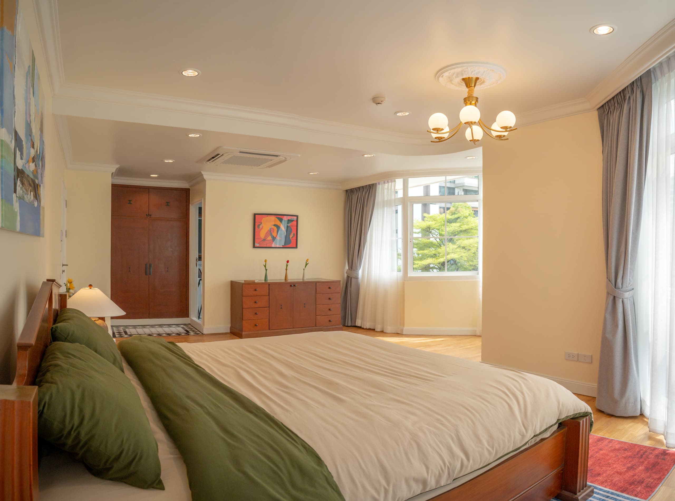 Condo in Thonglor (Modern Victorian Style)