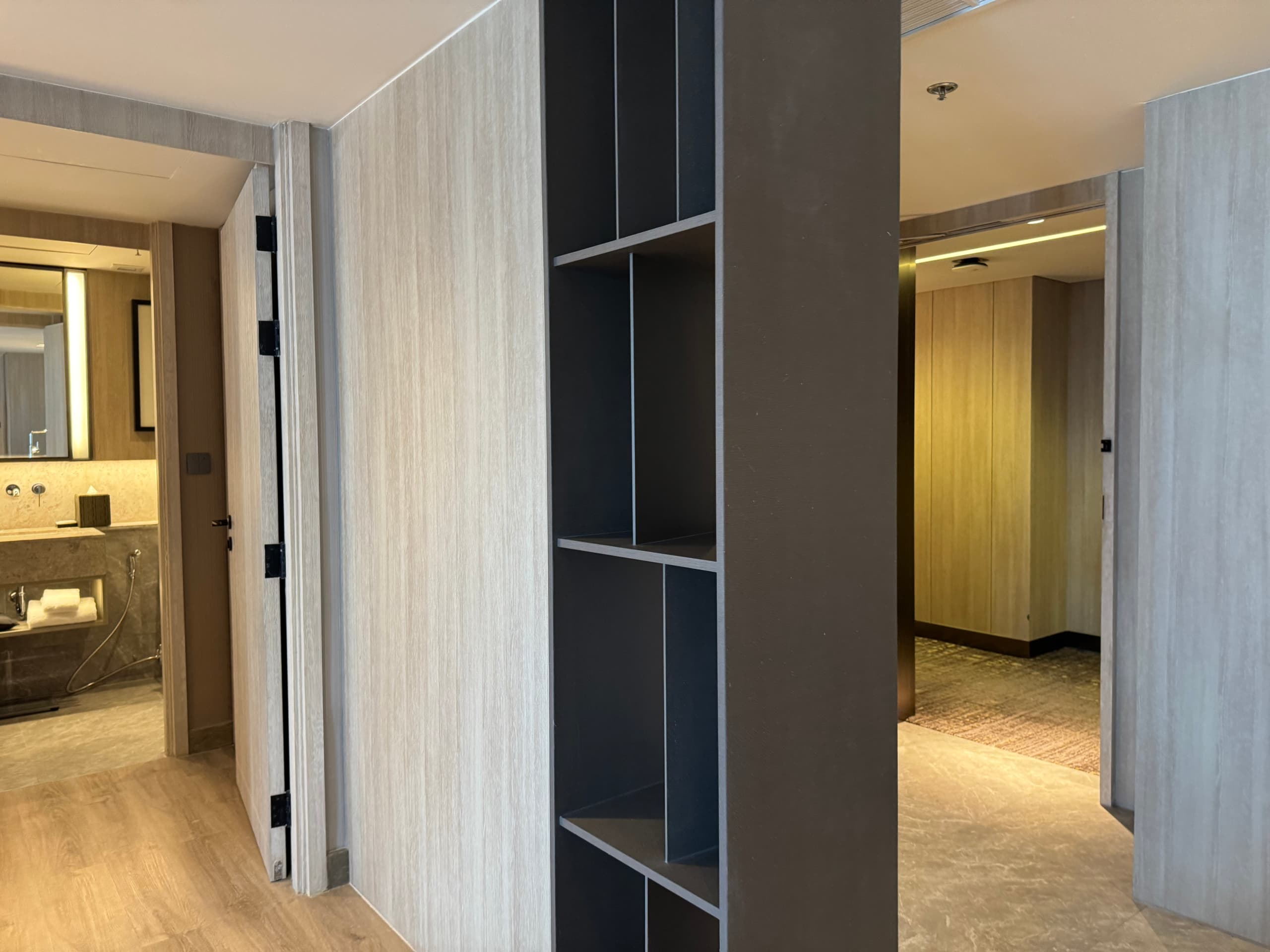 Spacious 3-Bedroom Luxury Residence in Sukhumvit 49