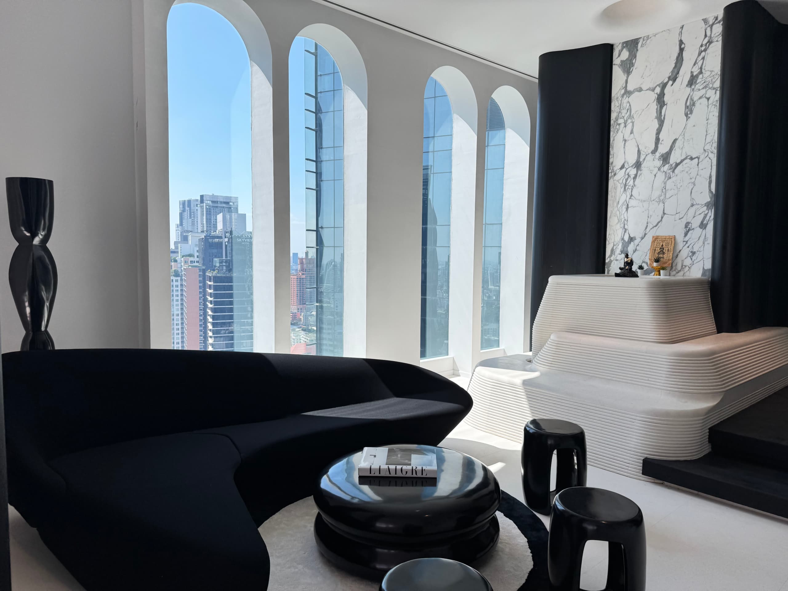 The Diplomat 39 (Sukhumvit 39)