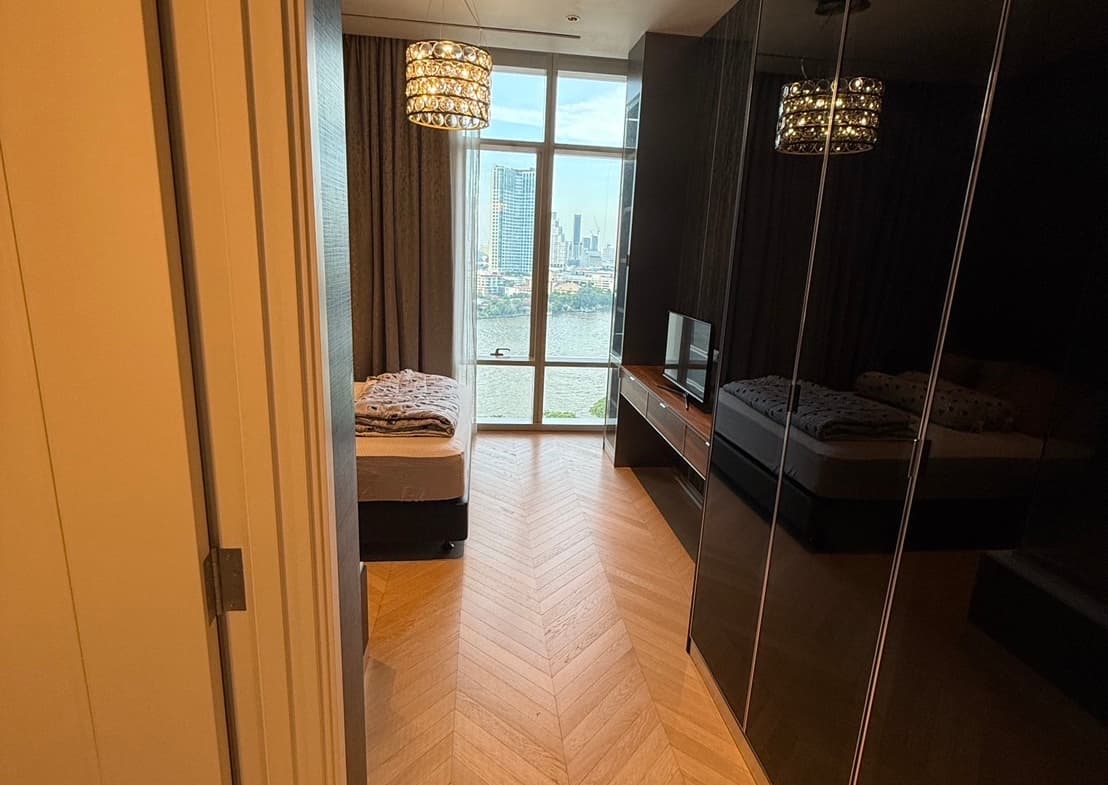 Four Seasons Private Residences