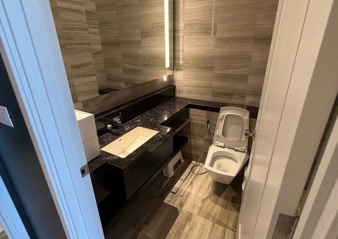 Four Seasons Private Residences