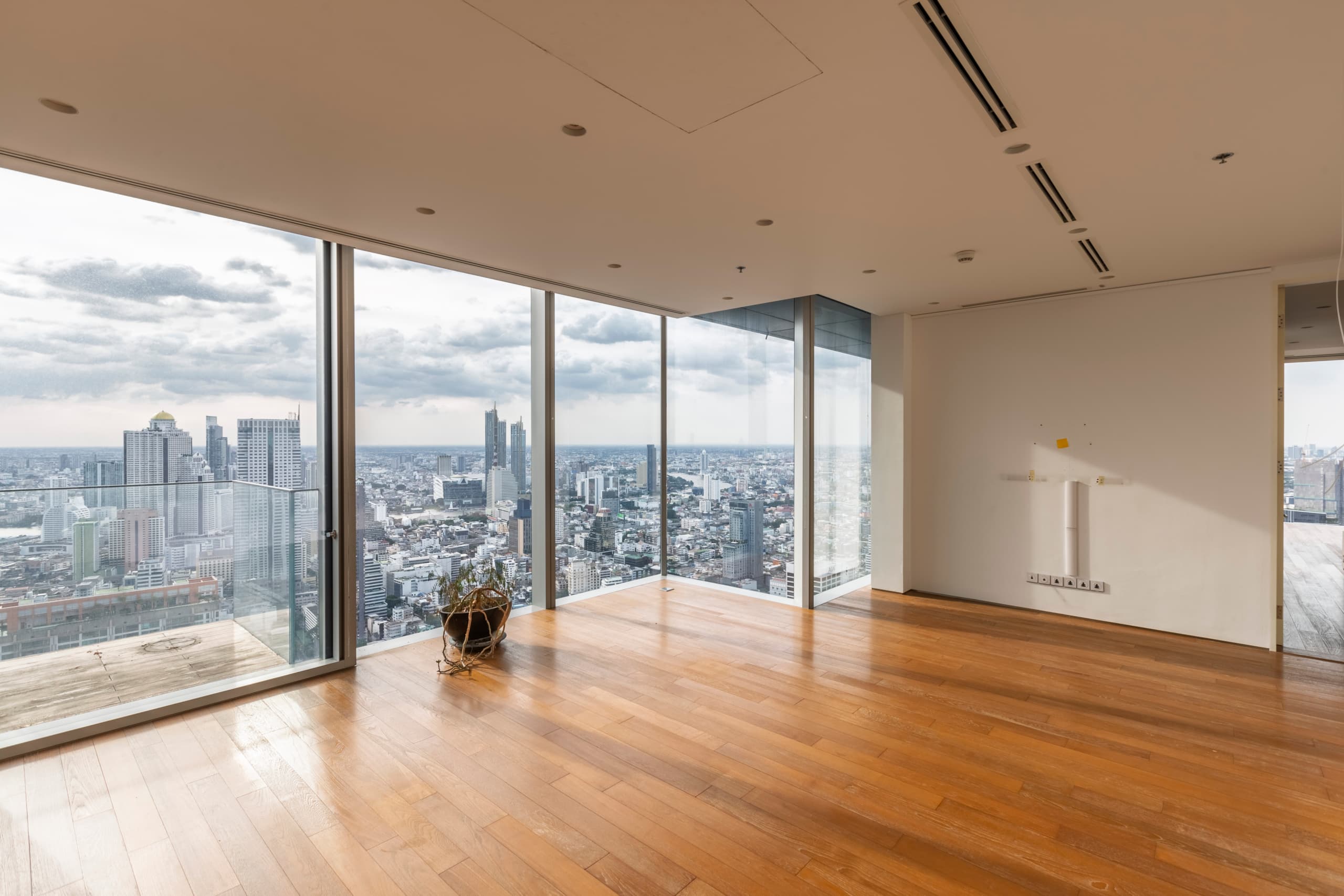 The Ritz Carlton Residences 