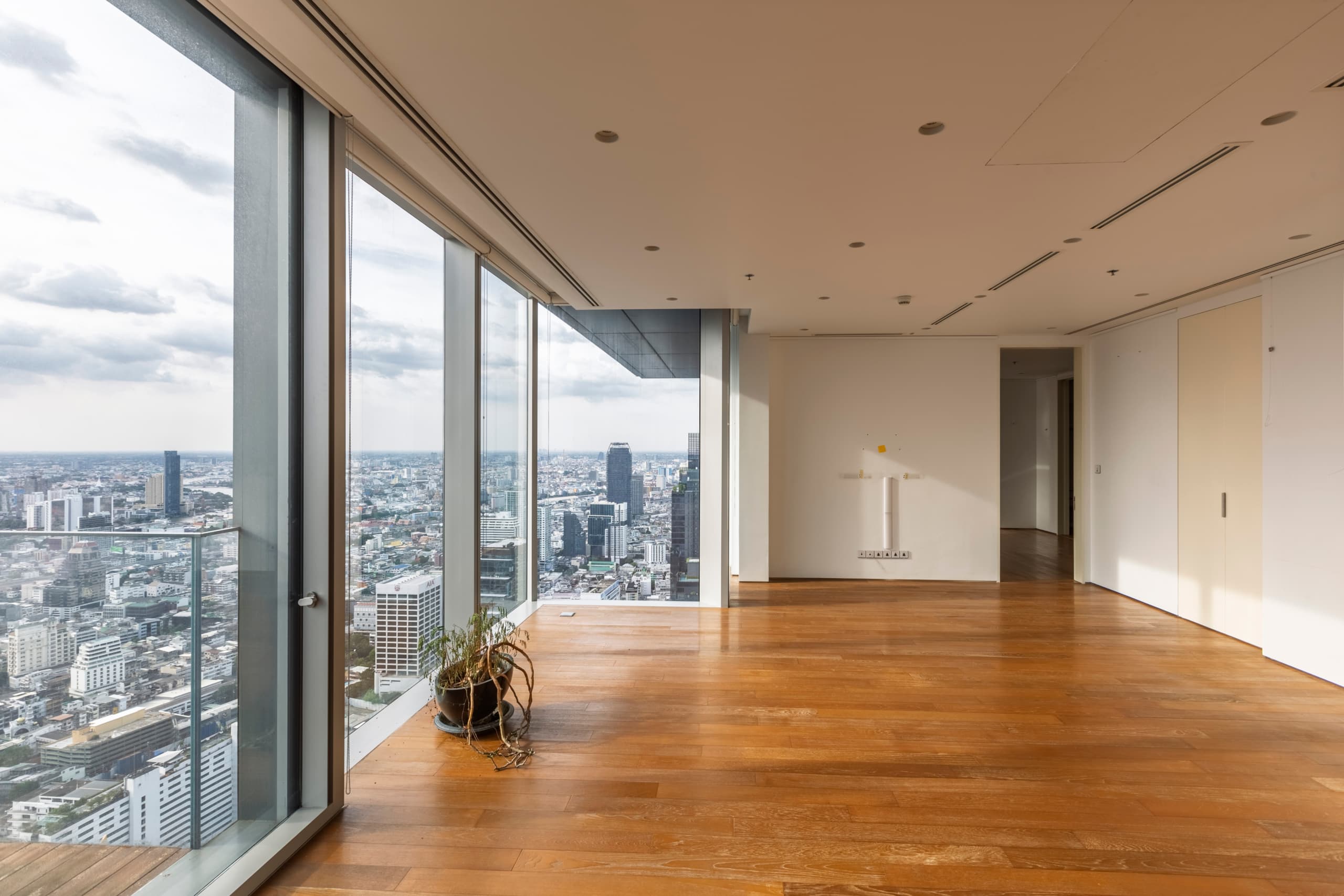 The Ritz Carlton Residences 