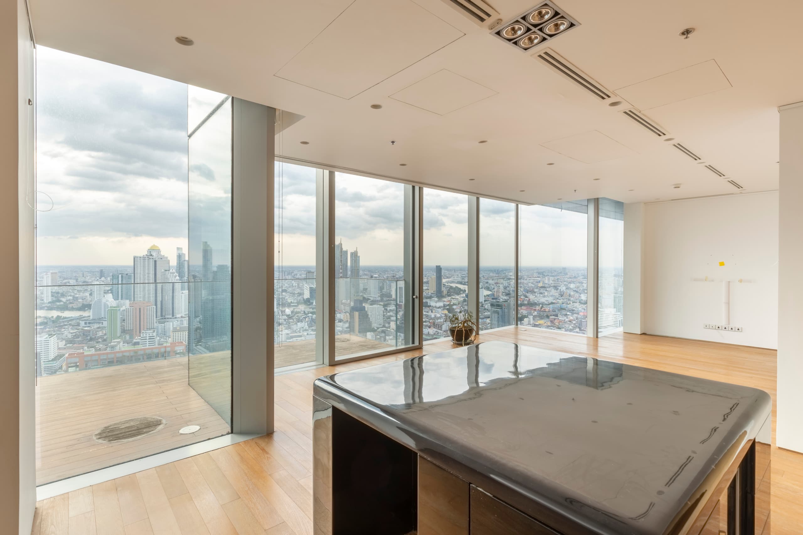 The Ritz Carlton Residences 