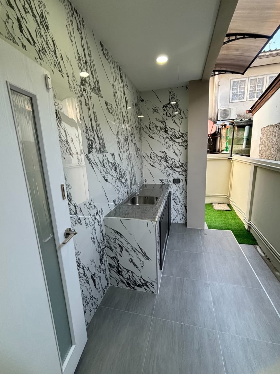 3.5-Storey Single House in Onnut 44