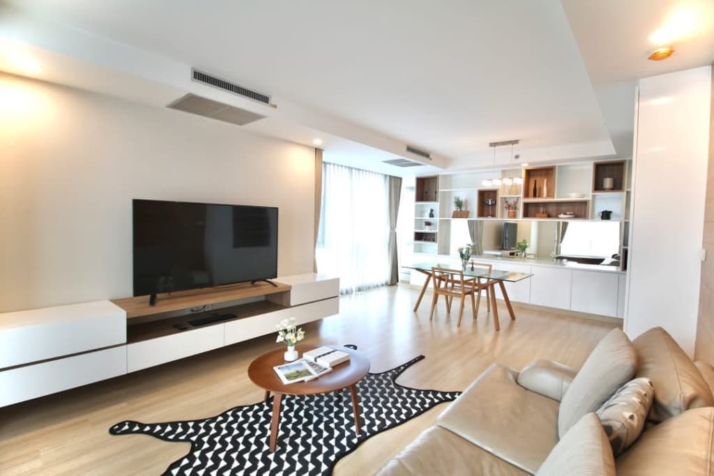 The Rajdamri Serviced Residence